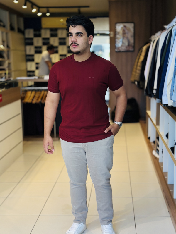 Camiseta Suede Texturizada - Marfim Moda Masculina