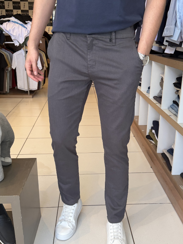 Calça Ogochi Chumbo - Marfim Moda Masculina