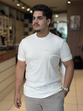 Camiseta Suede Texturizada - Marfim Moda Masculina