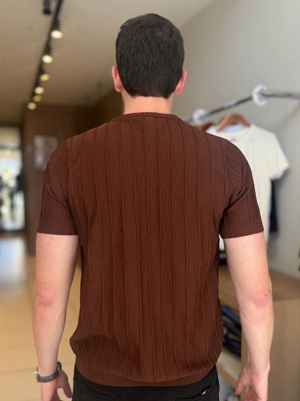 Camisa Gola Careca Chocolate - Marfim Moda Masculina